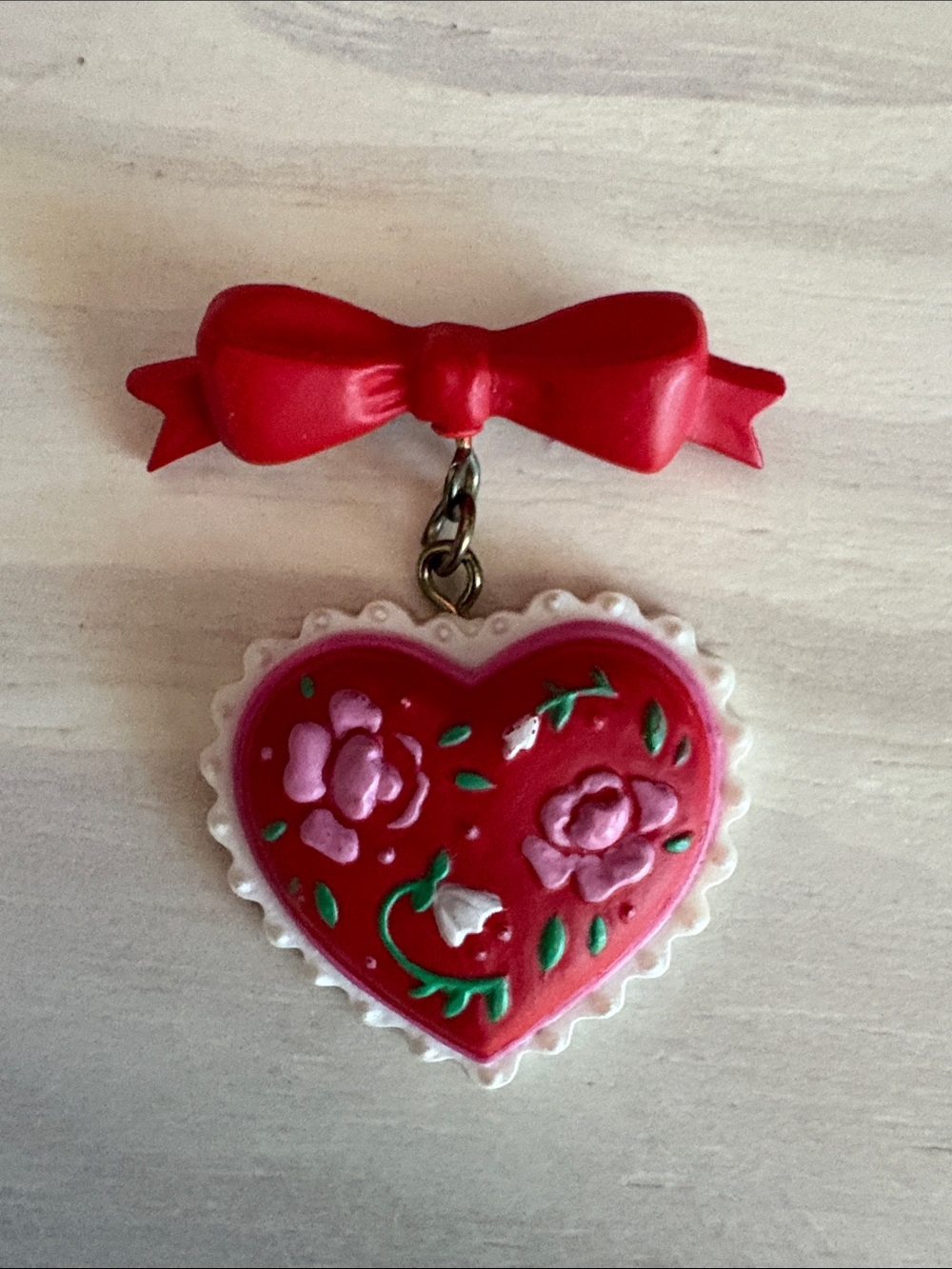 Vintage Gibson Heart Brooch: Valentine's Day Roses & Ribbon Pin